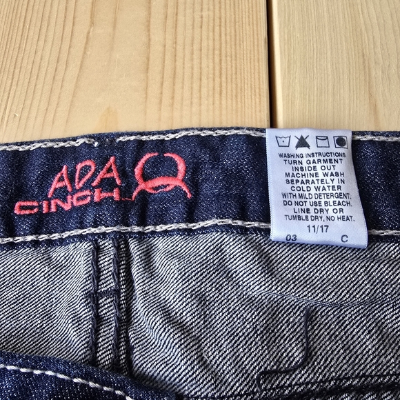 Cinch Ada Mid Rise Relaxed Fit Boot Cut Dark Wash Jeans 33/15 Long NEW - Picture 8 of 14